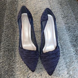 Navy heels